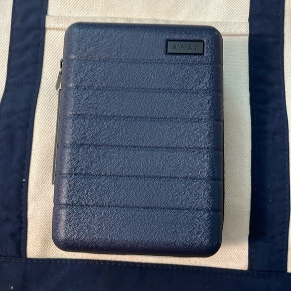 Away Other - Away Mini Hard Case Travel Toiletry Bag Navy Blue